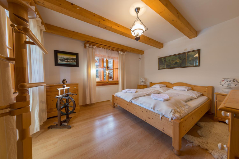 Bedroom, Valasske chalupy Resort, Vsetín