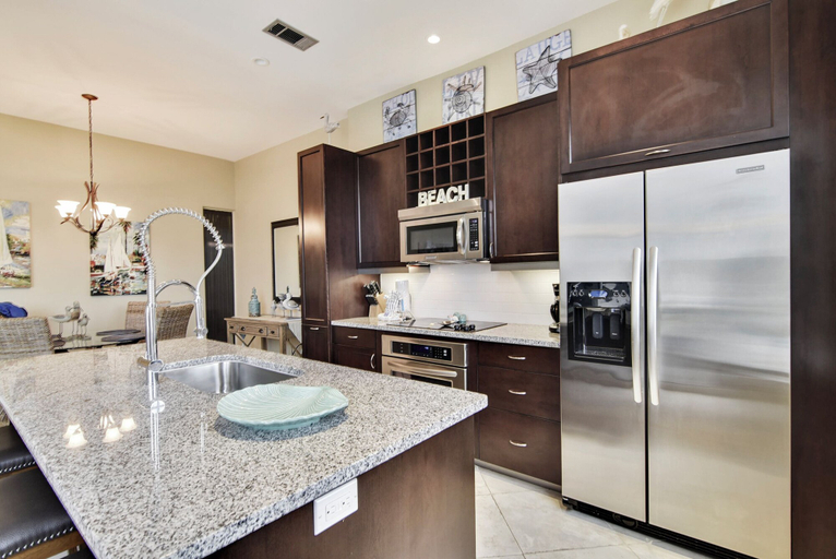 Others 5, Sapphire by Ryson Vacation Rentals, Galveston