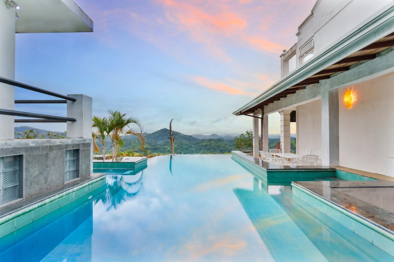 Sport & Beauty, Rose Hill Bungalow, Doluwa