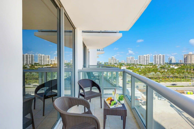 Others 3, Beachfront Resort|  Pool|  Ocean View Balcony+ Gym, Miami-Dade