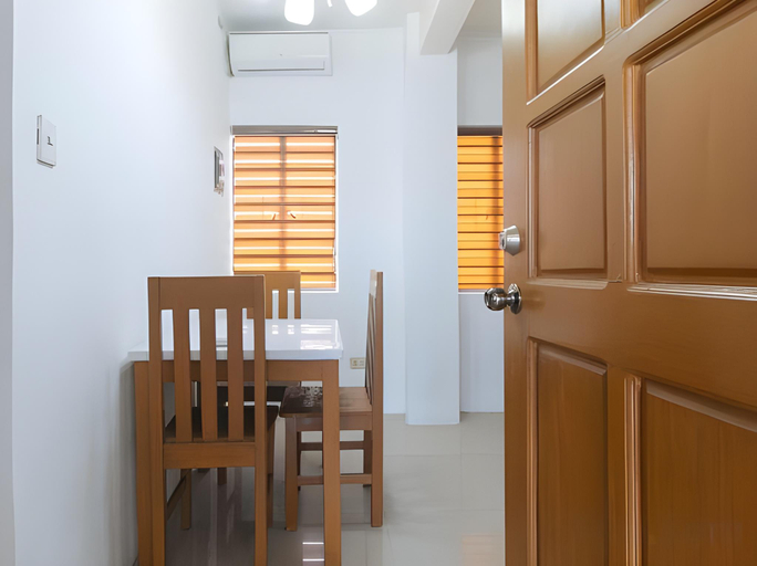 Others 1, Reddoorz @ Alquiza Residences Paranaque, Parañaque