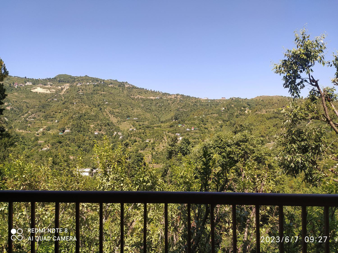 View 4, Parwati Orchard Homestay, Nainital
