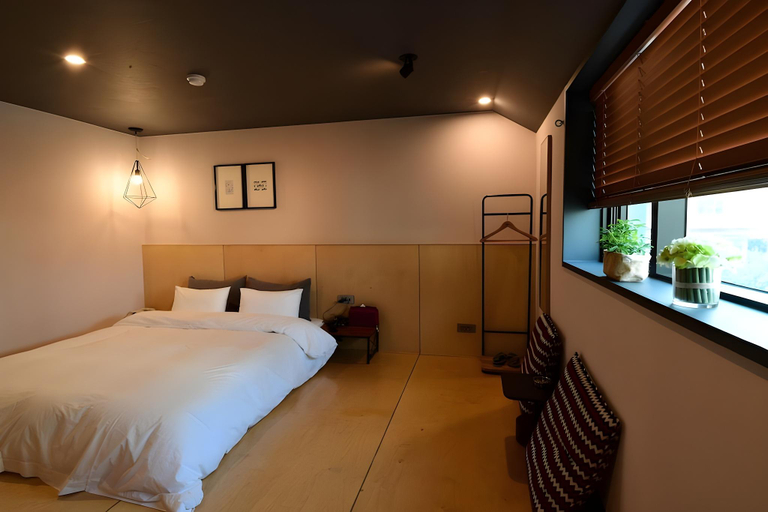 Bedroom 2, Busan Brown Dot Daeyeon Branch, Nam