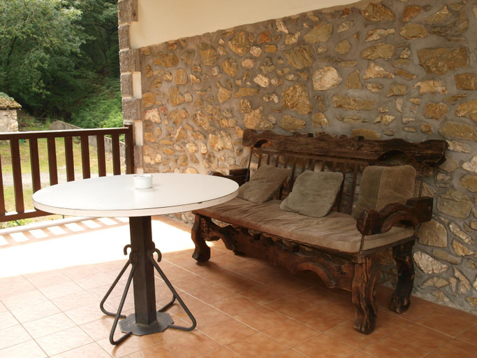 Others 5, Hostal Rural Onbordi, Navarra