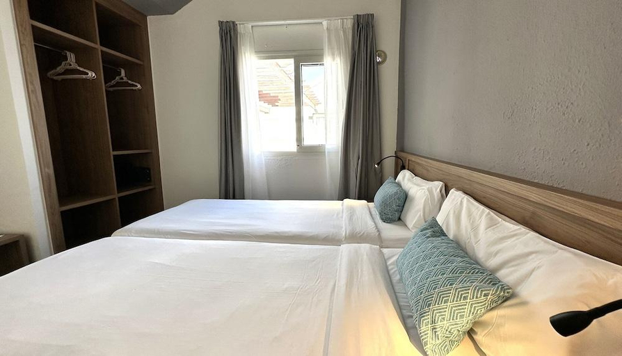 Bedroom 3, Caleta Dorada, Las Palmas