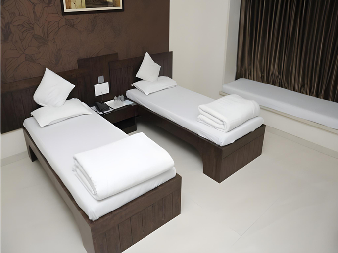 Bedroom 3, Hotel Causeway, Mumbai City