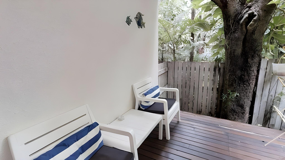 Others 5, Silkari The Pavilions Port Douglas, Douglas