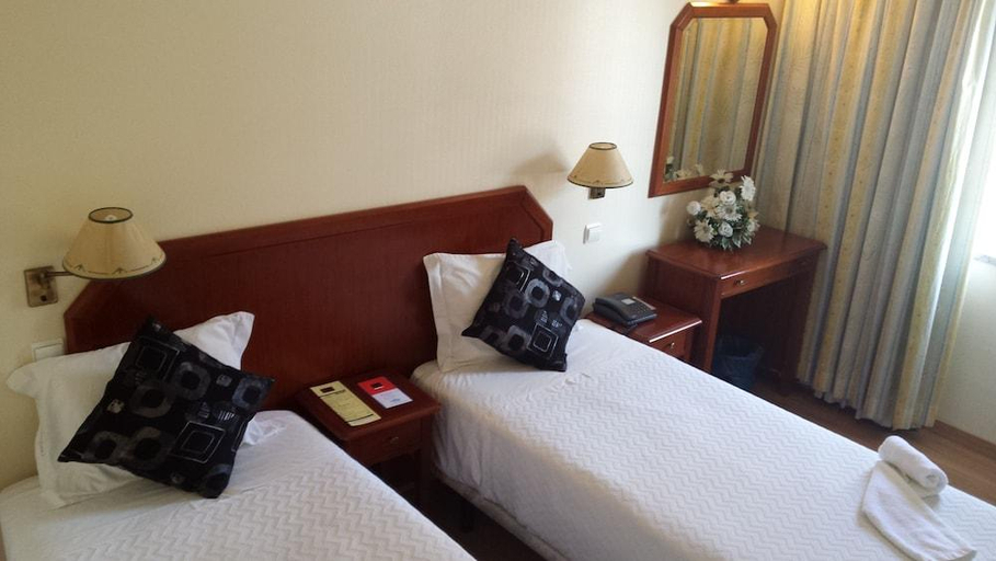 Bedroom 3, Hotel Residencial Colibri, Almada