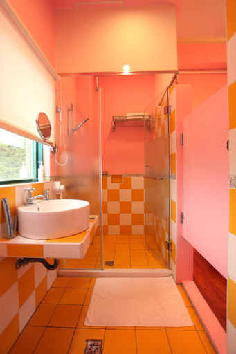 Bathroom 3, Burano Bed and Breakfast, Taitung