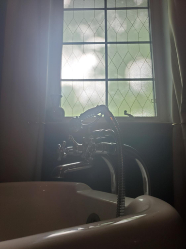 Bathroom 2, Le Manoir aux Secrets, Matawinie