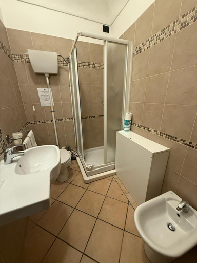 Others 4, Sakura Inn Sanremo, Imperia