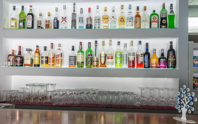 Food & Drinks 4, Anika Studios, South Aegean
