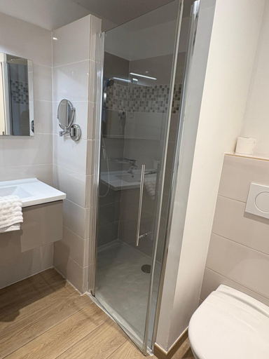 Bathroom 4, Hotel Sable Et Soleil - Port et Plage, Var