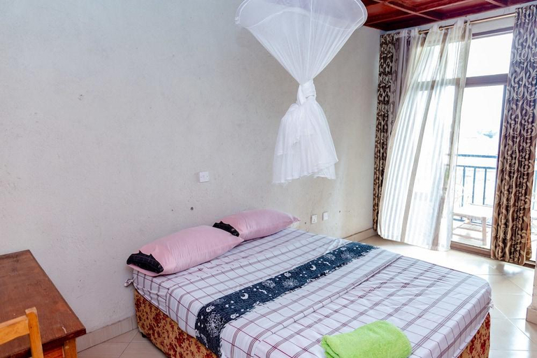 Bedroom 2, Sawa Sawa Motel, Rubavu