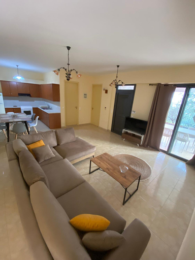Others 4, Villa Niobe, Peloponnese