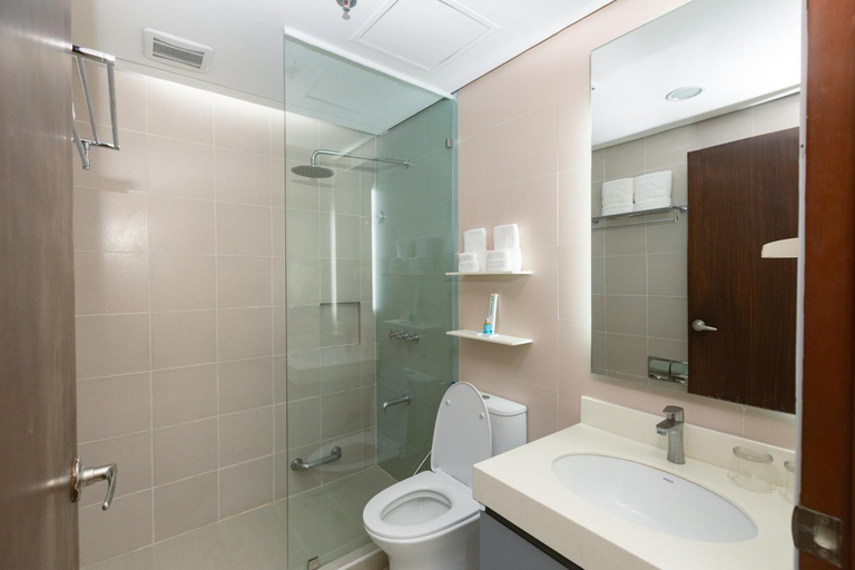Bathroom 4, Microtel by Wyndham General Santos, General Santos City