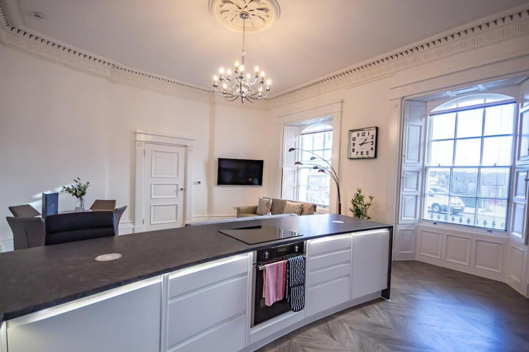 Others 3, 1 Bed- The Kensington Suite, Plymouth