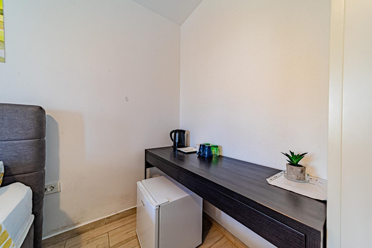 Others 4, Rooms & Apartments Mirakul, Vela Luka