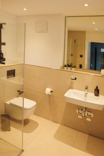 Shower 5, Be Grand Apartments Rust, Ortenaukreis
