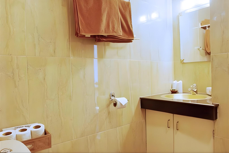 Bathroom 4, Kantipur Temple House, Bagmati