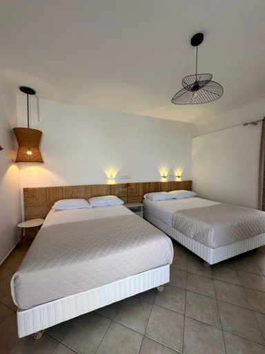 Bedroom 4, Tsimiklis Apartments, Peloponnese