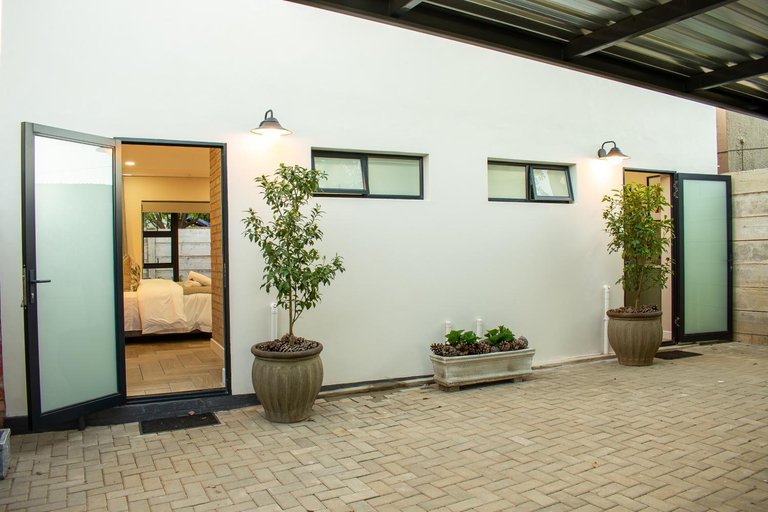 Others 5, ZieClin's Guest Rooms, Mangaung