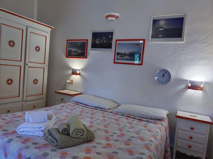 Bedroom 2, B&B La Taerra, Olbia-Tempio