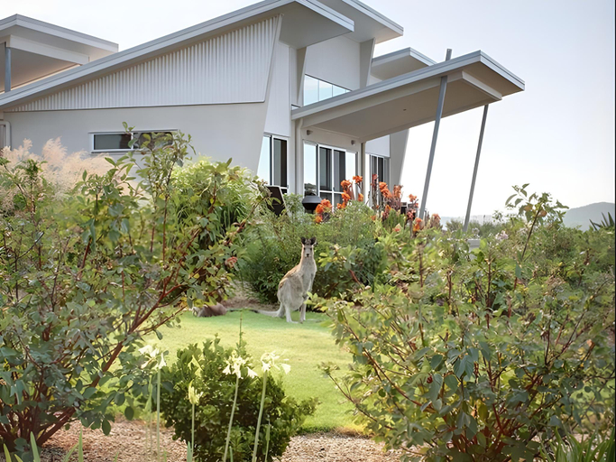 Others 5, Azjure Studio Retreat, Stanthorpe
