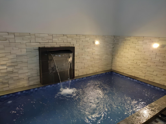 Sport & Beauty, Villa Pesona69 - 3 bedroom AC+private pool, Malang