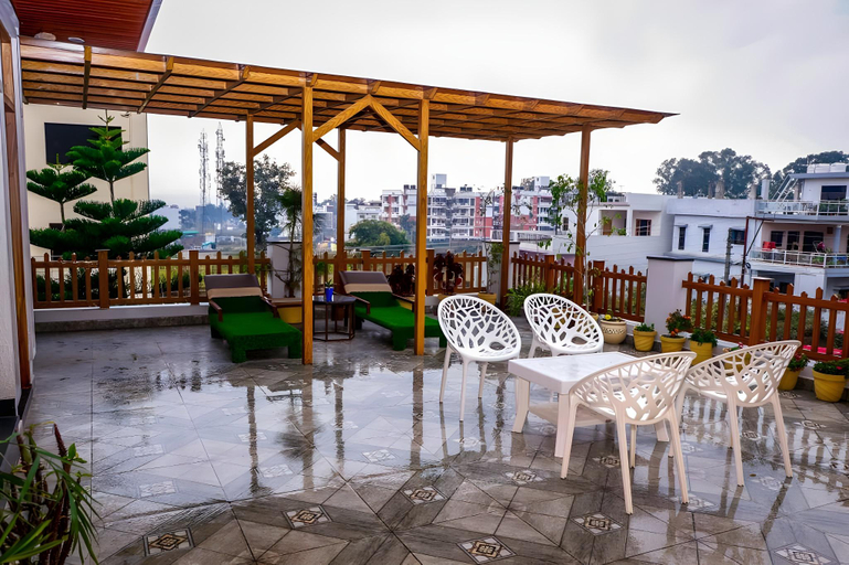 Others 4, Hotel 4 Seasons Restaurant & Cafe, Dehradun