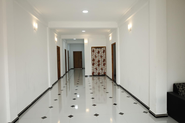 Others 4, Arjunan villa, Trincomalee Town and Gravets
