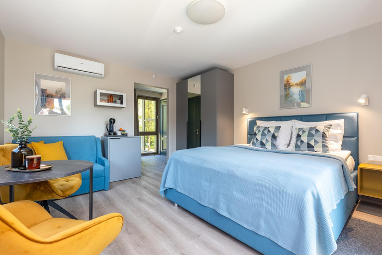 Bedroom 2, Orange Holiday, Palangos