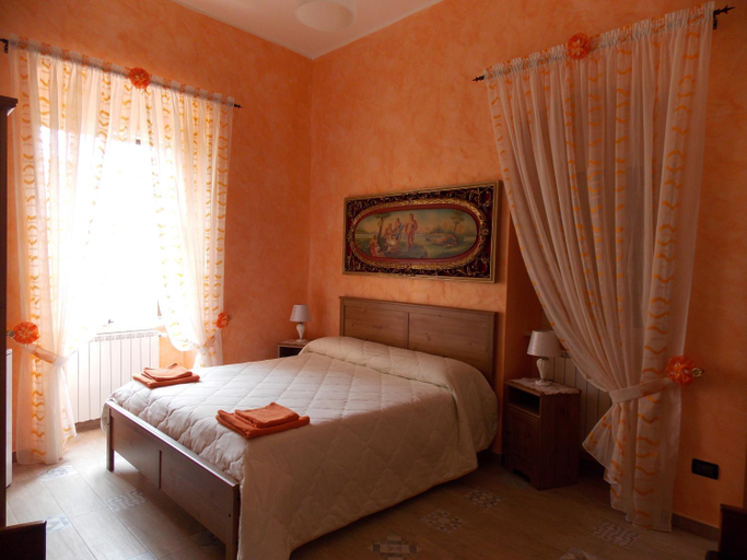 Others 2, B&B Il Principe, Bari