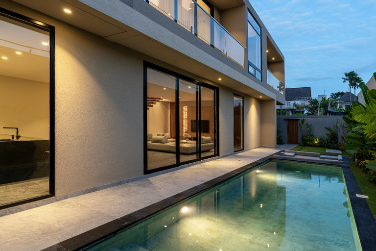 Sport & Beauty 2, Trident-2 Three-bedroom Villa in Batu Bolong , Badung