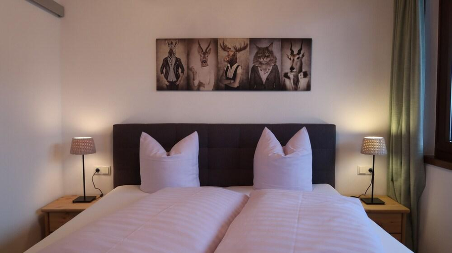 Bedroom 3, Boutiquehotel ZOMM - Culinary Hideaway, Innsbruck Land