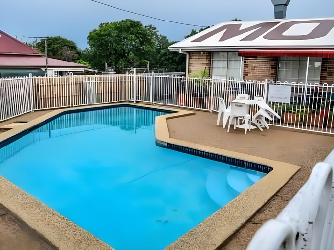 Sport & Beauty 4, Beenleigh Village Motel, Gold Coast
