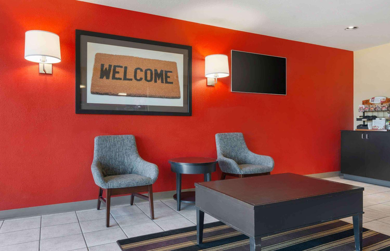 Public Area, Extended Stay America Select Suites St Louis Earth City, Saint Louis