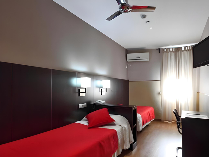 Others 5, Hostal Bcn Port, Barcelona