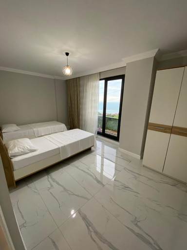 Others 4, VILLA DENIZ , KiRAZ, Merkez