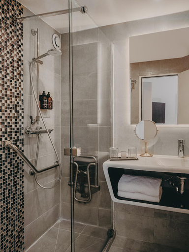 Bathroom 4, Hotel Belloy Saint Germain, Paris