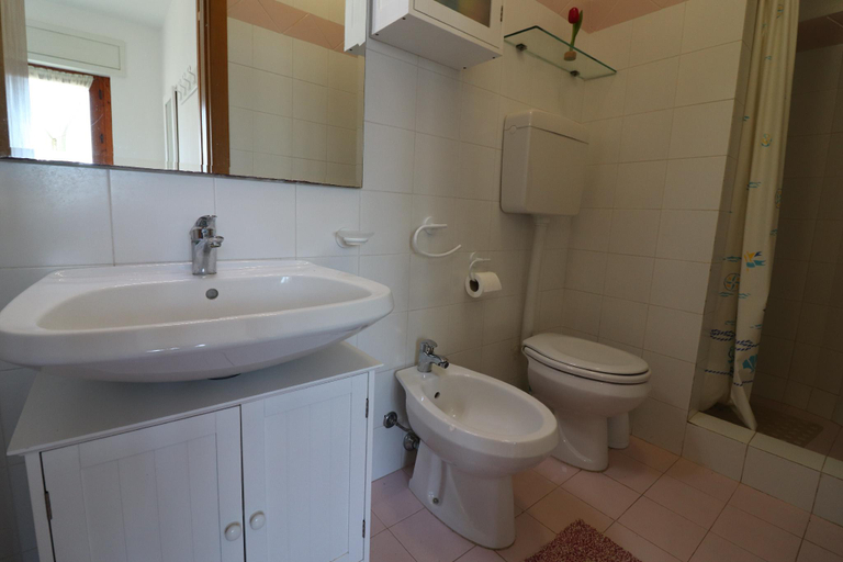 Bathroom 2, Travellito Vacanze Apartment Sophia Otranto, Lecce
