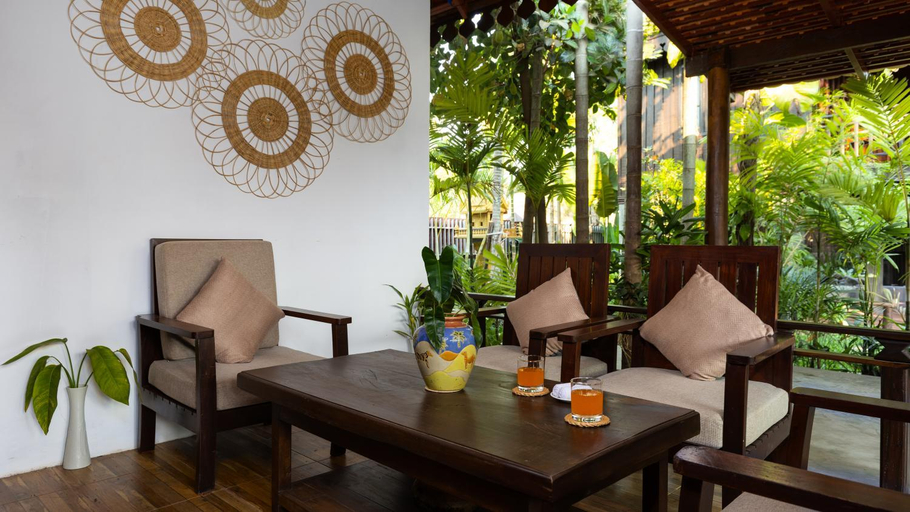 Public Area, Khmer Lodge, Siem Reap