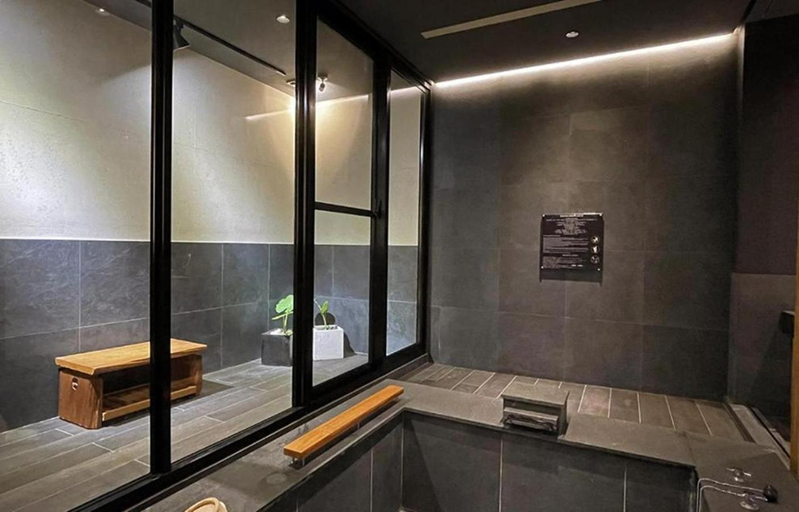 Bathroom 5, Onsen Papawaqa, Miaoli