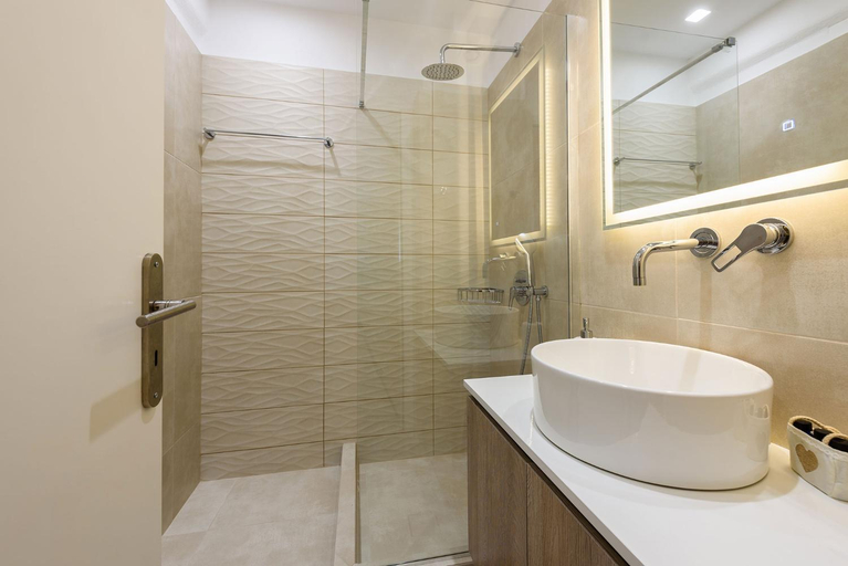 Bathroom 3, Sea Breeze Studios Paros III, South Aegean
