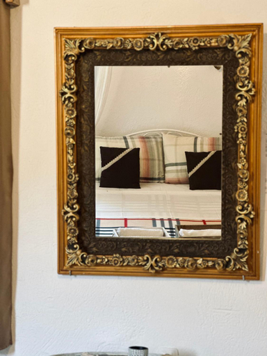 Others 5, Errika's Sweet Home, South Aegean