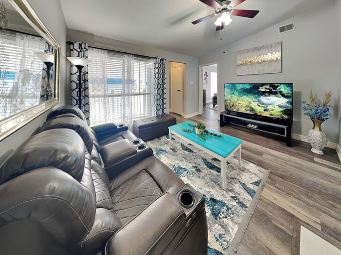 Others 3, Glowing Fun by Ryson Vacation Rentals, Galveston