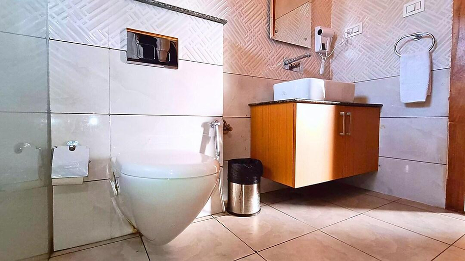 Bathroom 4, KK Jungle View Resort Jim Corbett, Nainital