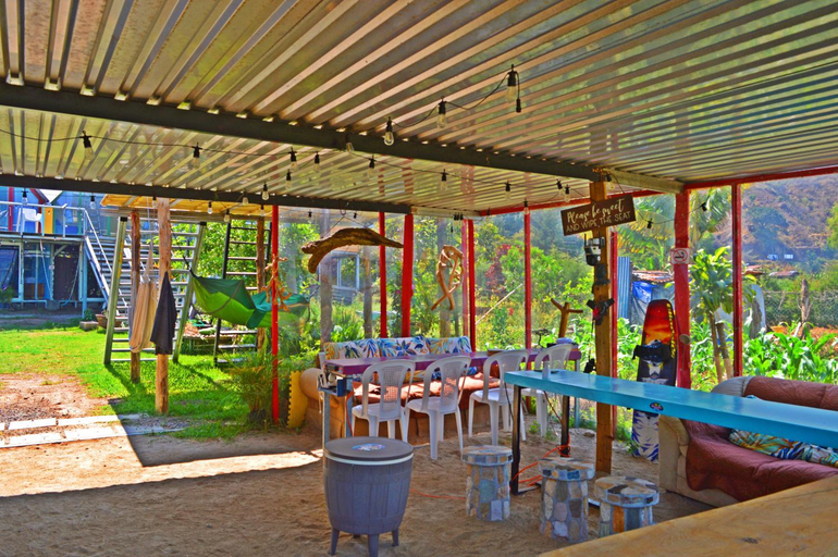 Food & Drinks 3, Mundo Abu San Juan La laguna, NA