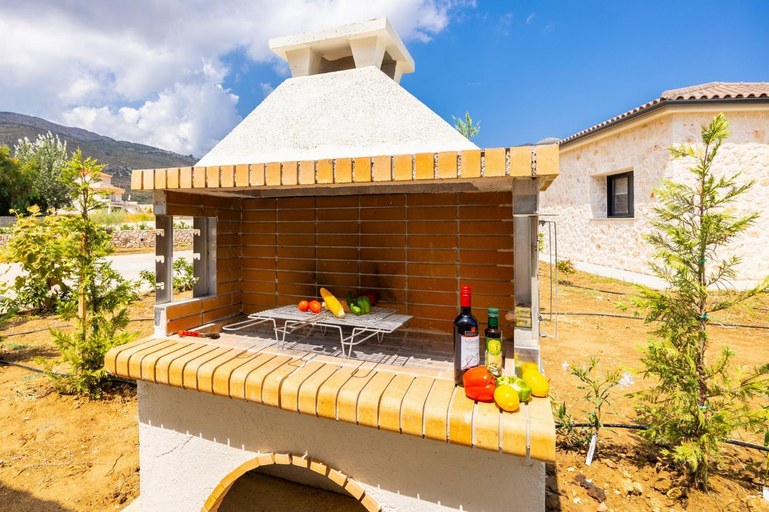 Others 3, Villa Lilia, Ionian Islands