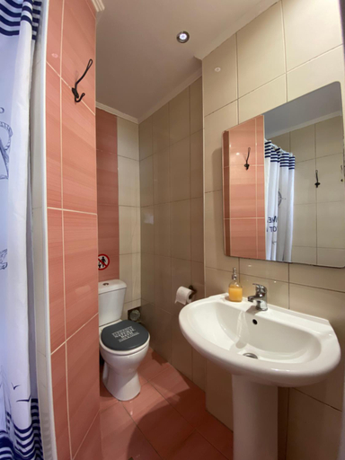 Bathroom 3, Corinth Beach Apartment, Peloponnese